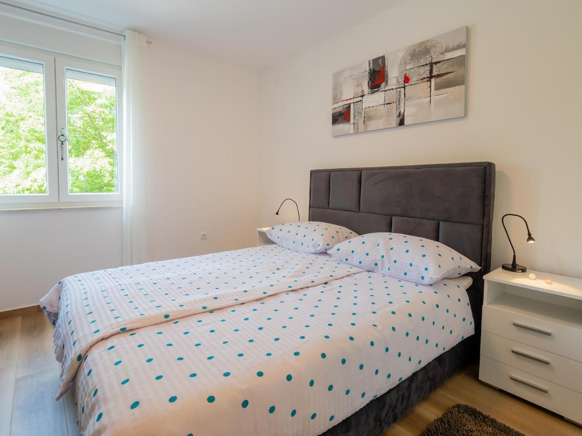 Birdsong Getaway Apartment Jurdani Exterior photo