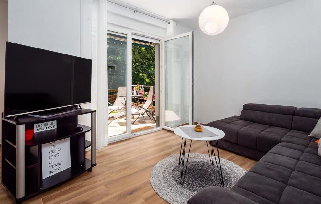 Birdsong Getaway Apartment Jurdani Exterior photo
